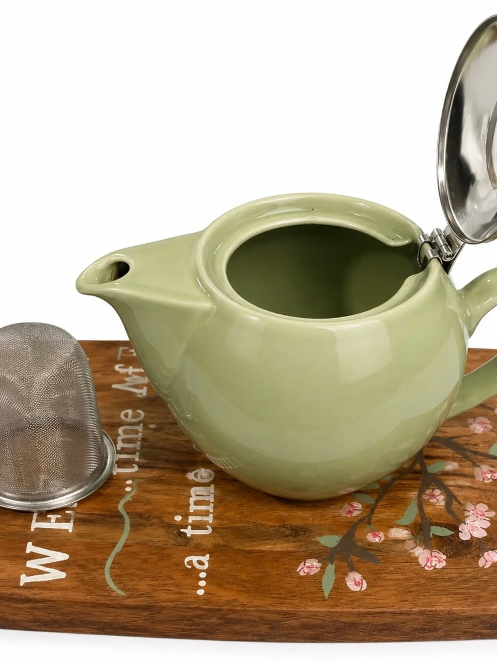 Beautiful- Ceramic Tea Pot with Stainless Steel Infuser in Sage Green Zero Japan